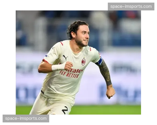 意甲推出系列纪录片《更衣室》,首集聚焦亚特兰大贝尔加莫青训学院 意甲推出系列纪录片《更衣室》,首集聚焦亚特兰大贝尔加莫青训学院