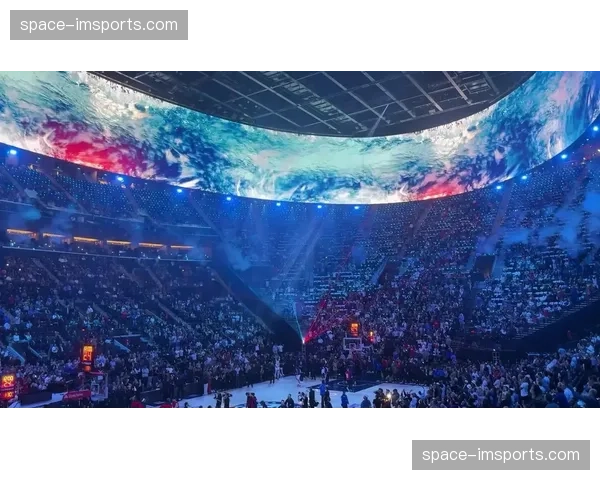 评论：球衣赞助趋近饱和，球场冠名与训练基地媒体权益成俱乐部新增长点