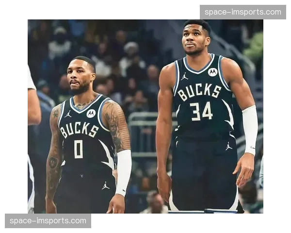 雄鹿125-108击败篮网，字母哥利拉德合砍62分